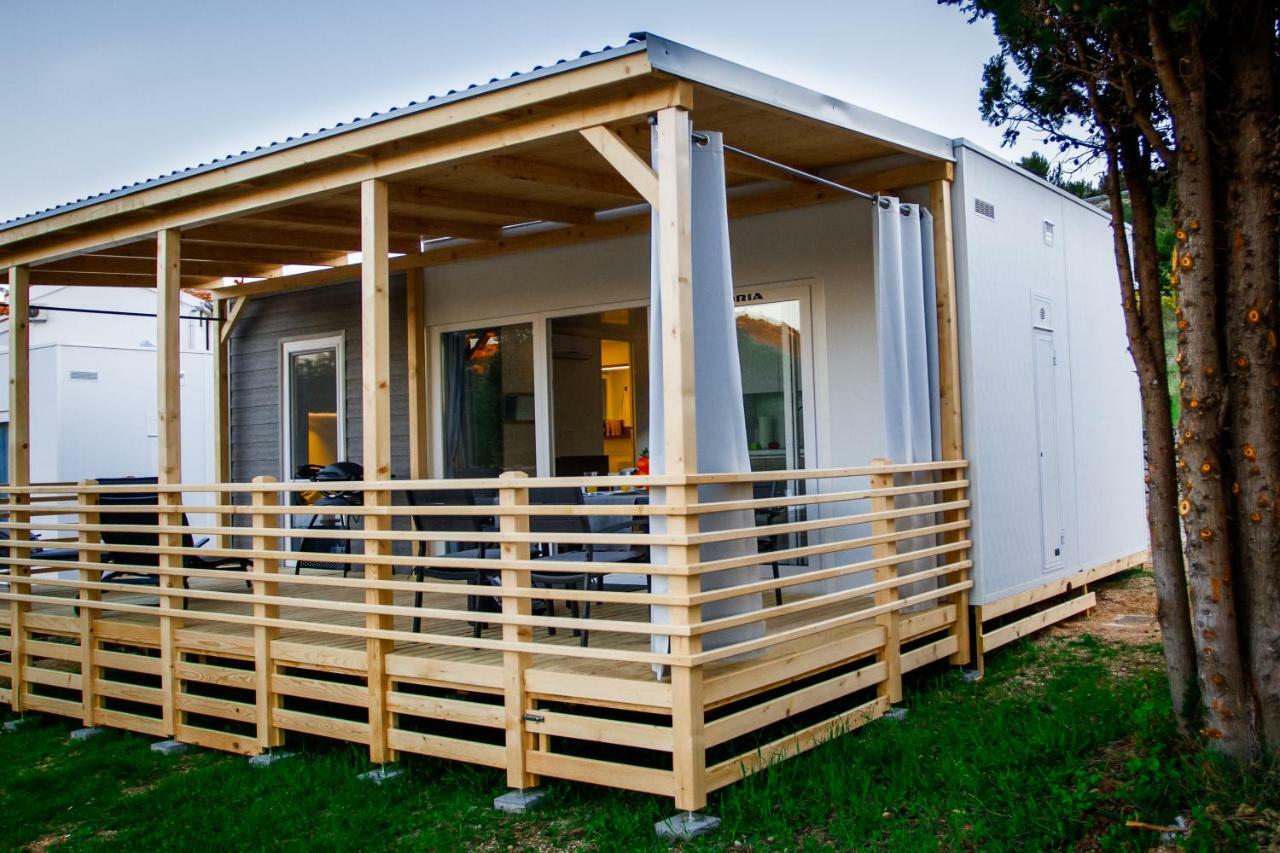 Adrijela Mobile Home Єзера Екстер'єр фото