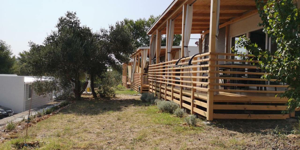 Adrijela Mobile Home Єзера Екстер'єр фото